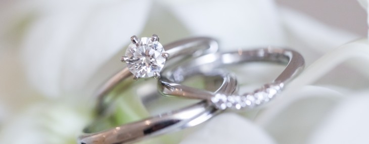 結婚指輪と婚約指輪の違いを考えよう